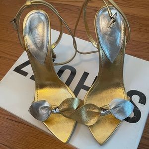 Silver and gold 3in heel with Ankle strap! Size 6.5B